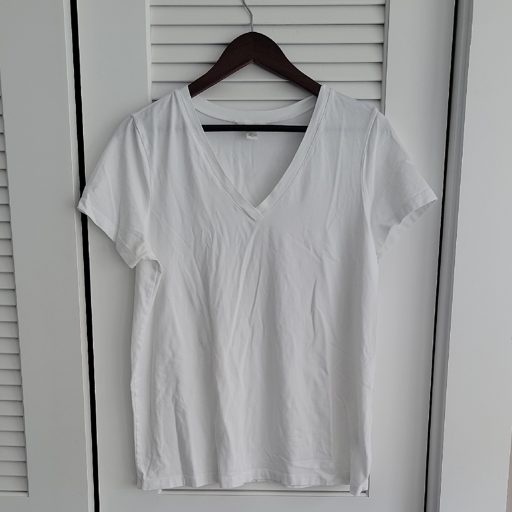 Caslon White Fitted Short Sleeve Tee
